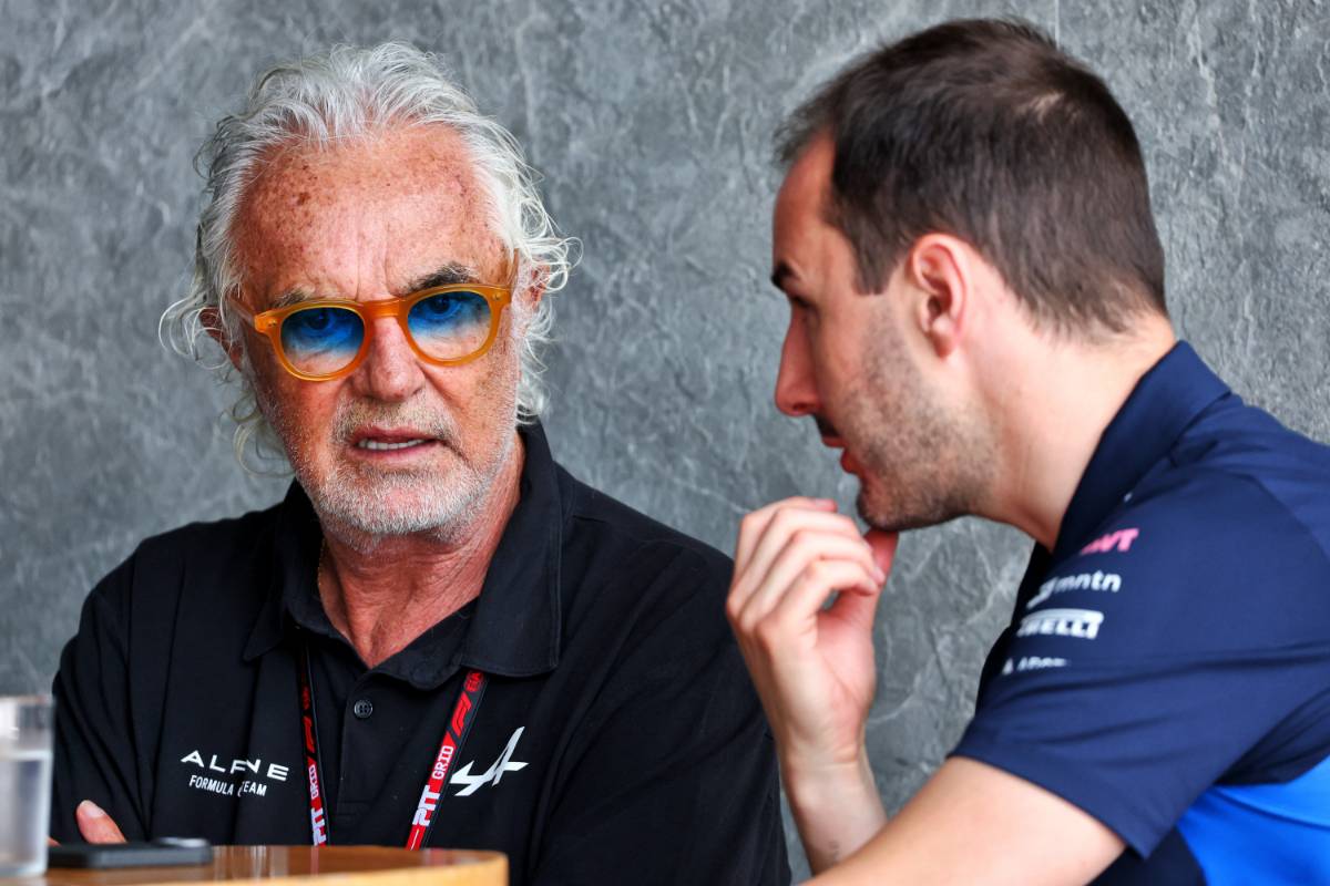 Oliver Oakes s'en va, Flavio Briatore reprend les rênes