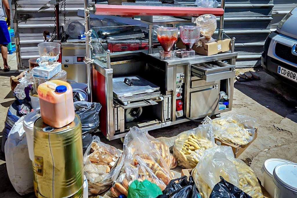 2 000 beignets saisis et détruits dans un atelier de fabrication insalubre à Celleneuve