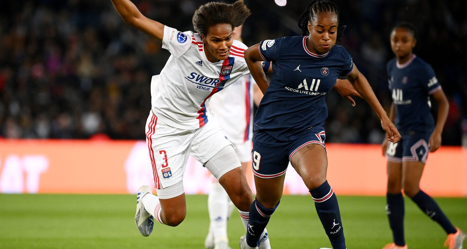 Katoto a quitté "un bordel pas possible" au PSG pour l’OL Lyonnes