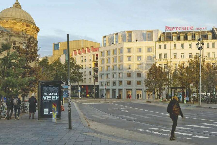 un hostel à acteurs multiples près du centre-ville