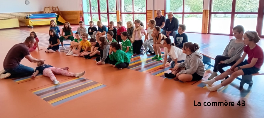 Saint-Just-Malmont : des ateliers 1ers secours pour les CM1 de la Communale