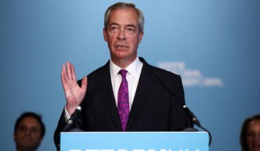 l’interdiction de la burqa plonge le parti de Nigel Farage dans les turbulences