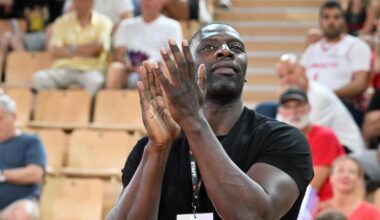 Omar Sy dans les tribunes pour soutenir Paris face à Monaco