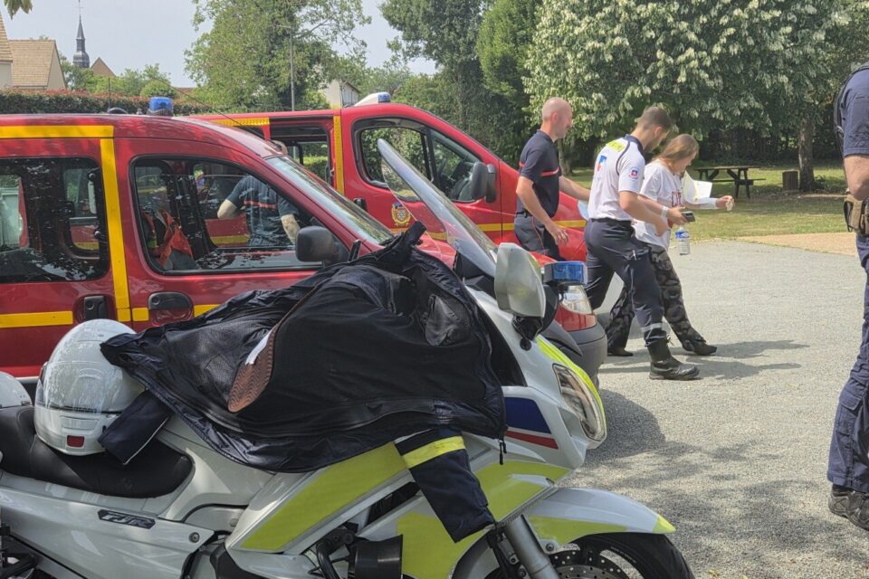 Plus de 80 pompiers sont intervenus sur les lieux de l'accident bus sarthe