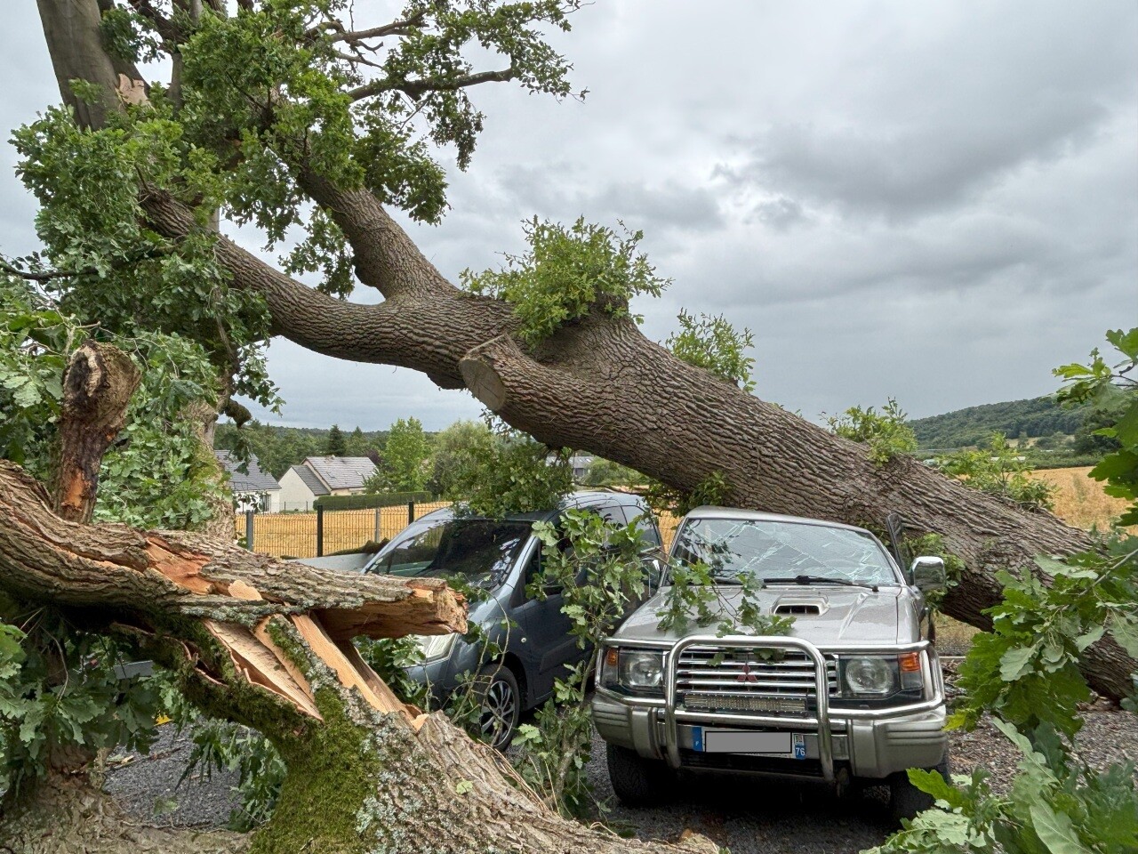 une tornade fait des ravages dans la vallée de l'Andelle