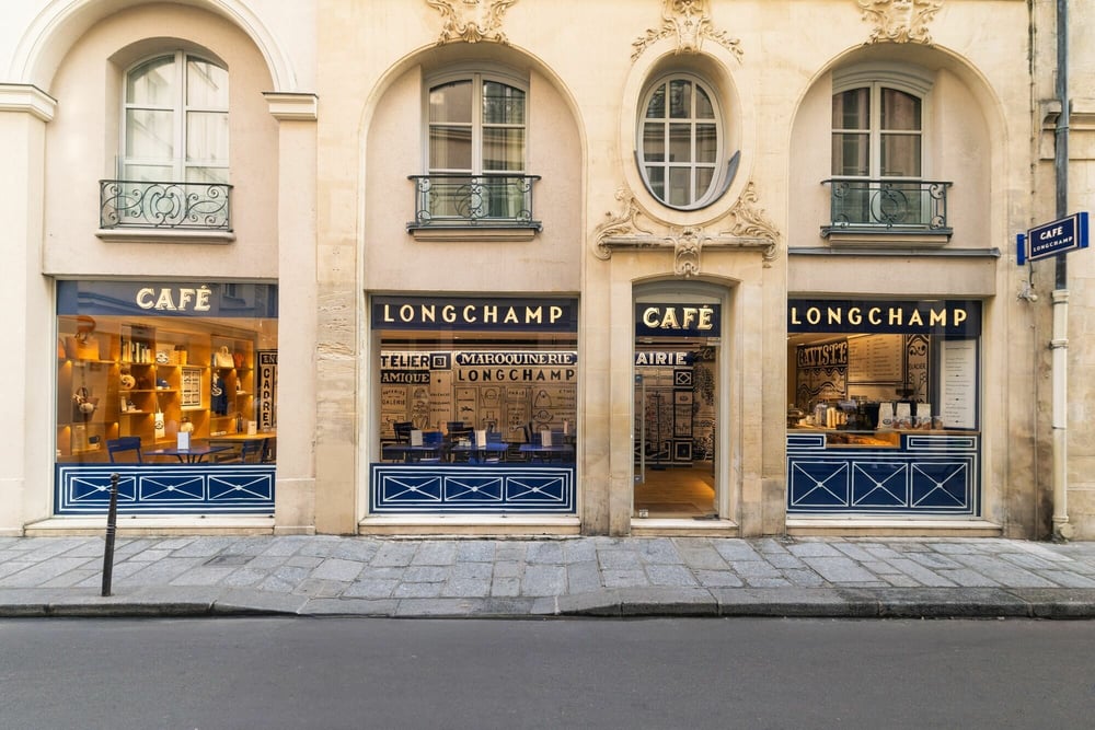 Le café Longchamp