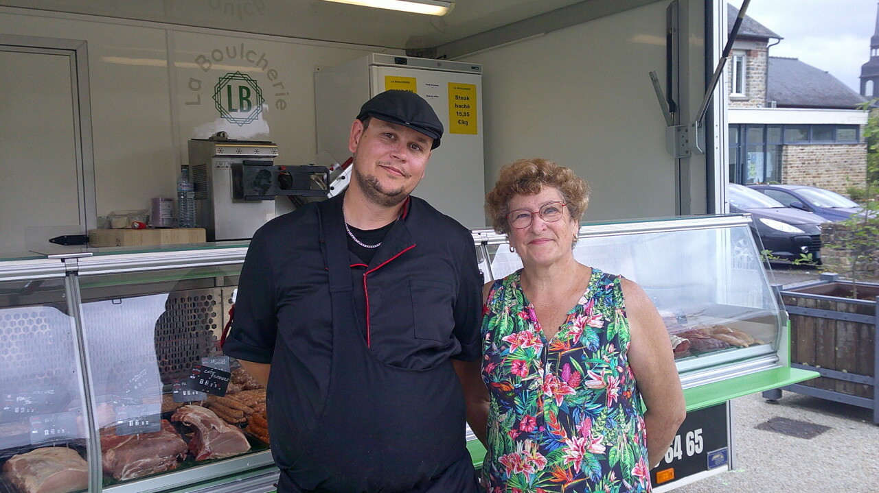 une nouvelle boucherie ambulante va de commune en commune