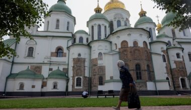 une importante cathédrale de Kiev endommagée lors des récentes frappes russes