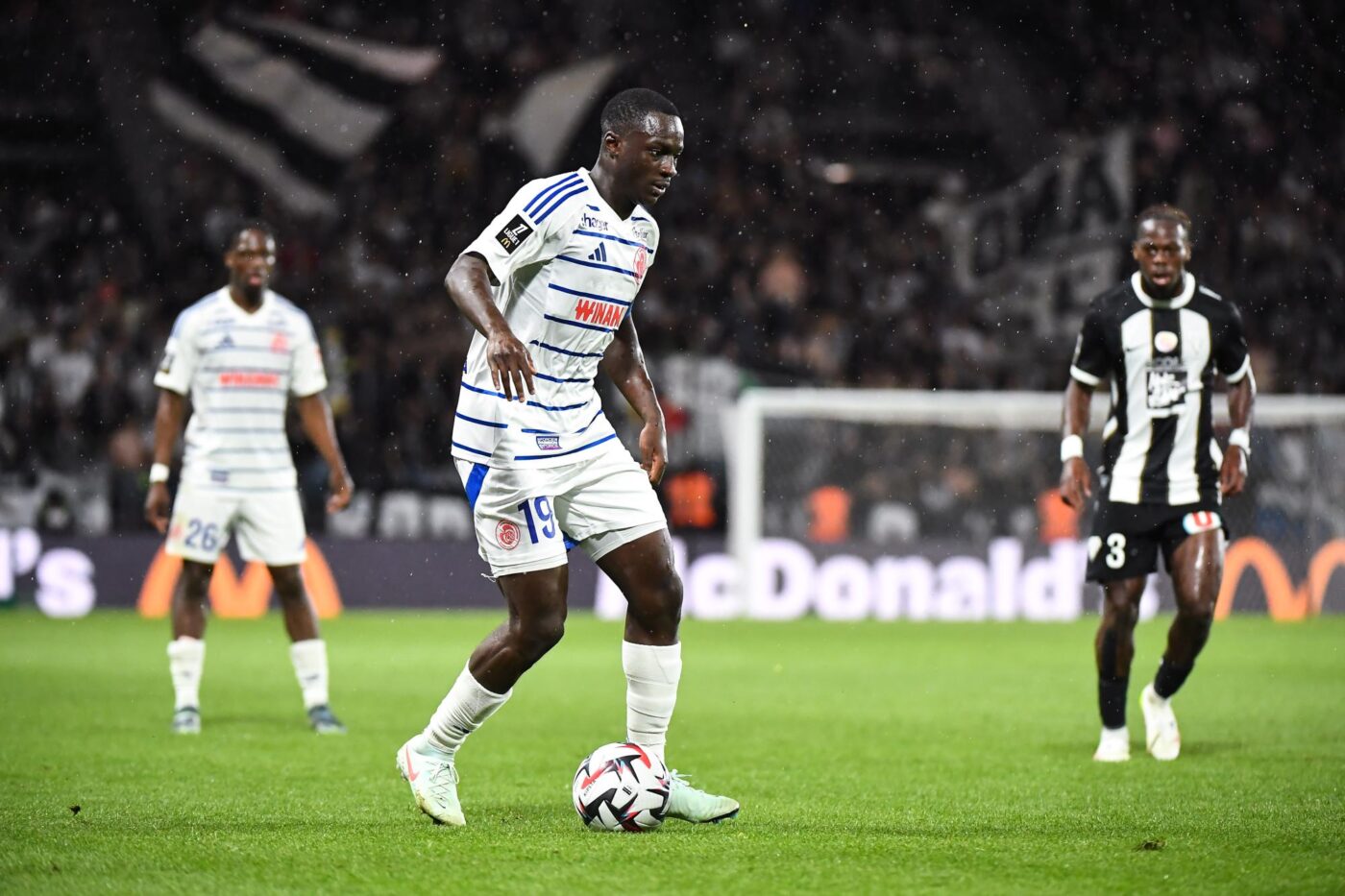 Record de vente pour Strasbourg qui perd son capitaine - Angleterre - Sunderland