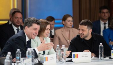 Des dirigeants d'Europe du Sud-Est appellent au retrait complet des forces russes d'Ukraine