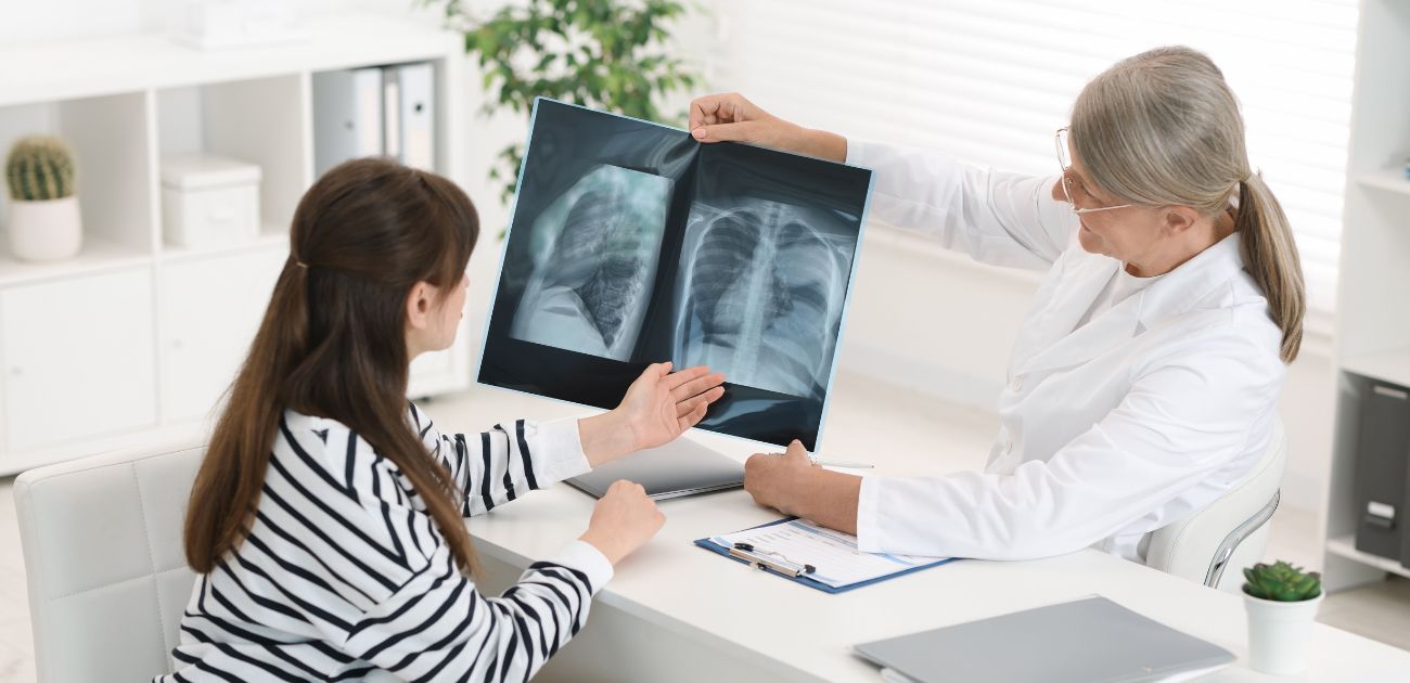 Cancer du poumon : les non-fumeurs sont de plus en plus touchés, en particulier les jeunes femmes et voici pourquoi