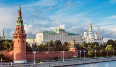 La Banque centrale de Russie baisse légèrement son taux directeur, à 20%
