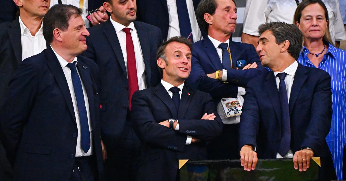 en vidéo, les mots d’Emmanuel Macron, bière à la main, au Stade Toulousain