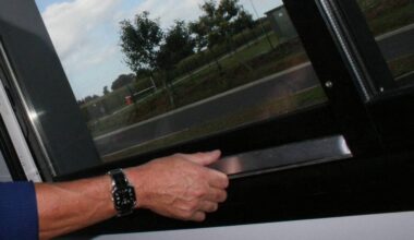 avant le départ en vacances, la police rappelle les bons gestes