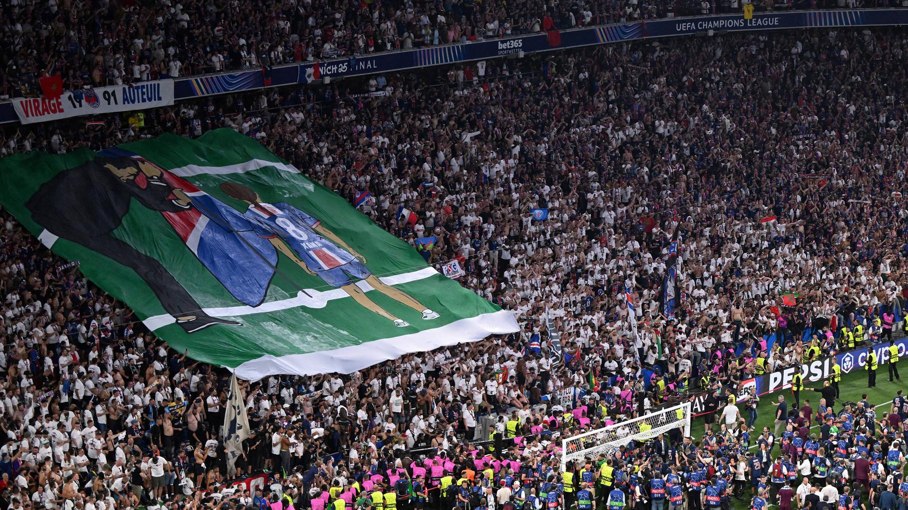 l’hommage incroyablement émouvant des supporters parisiens à la fille de Luis Enrique