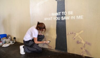 Dégradation et restauration, les folles 24 heures de l’œuvre de Banksy à Marseille