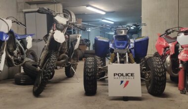 des véhicules volés retrouvés dans un box