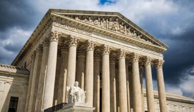 La Cour Suprême des États-Unis autorise une plainte pour « discrimination inversée »