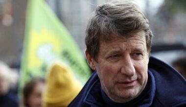 Yannick Jadot, qui accusait Total de complicité de crimes de guerre en Ukraine, finalement relaxé