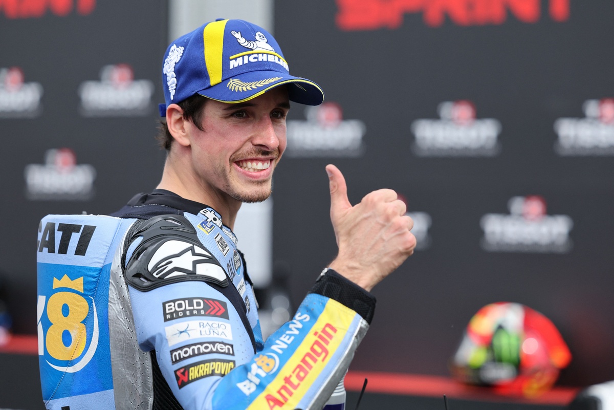 Álex Márquez, l'outsider bien dans ses bottes : "Je préfère être la surprise"