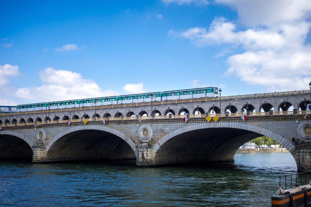 découvrez les stations de métro et RER qui resteront ouvertes toute la nuit en Ile-de-France