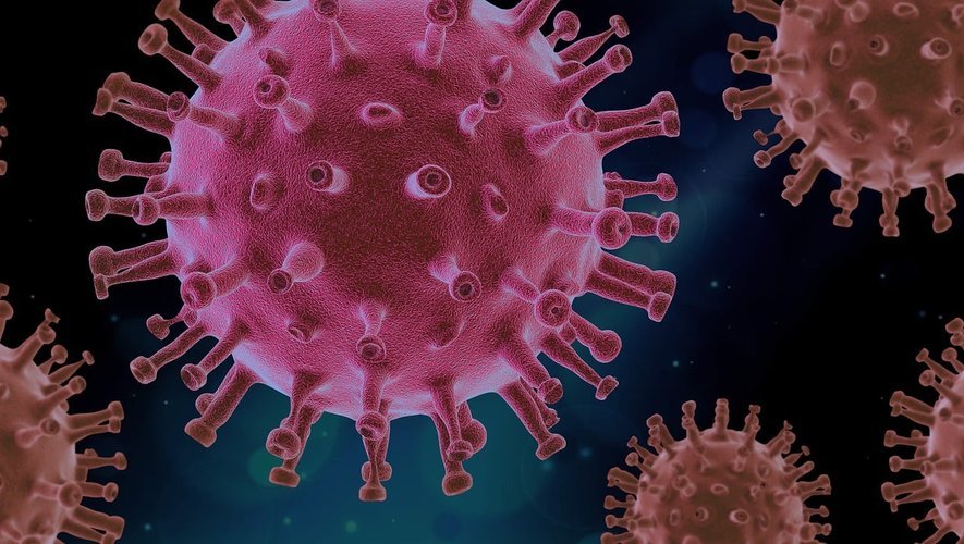 Il fait l’effet d’une "lame de rasoir" dans la gorge : malgré l’augmentation des cas du nouveau variant du Covid-19 dans le monde, les scientifiques disent de ne pas s’inquiéter