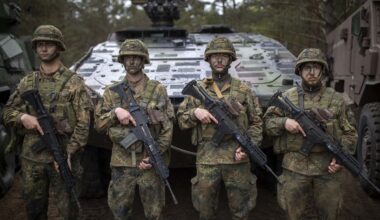 L'Allemagne est contrainte de se réconcilier avec son armée