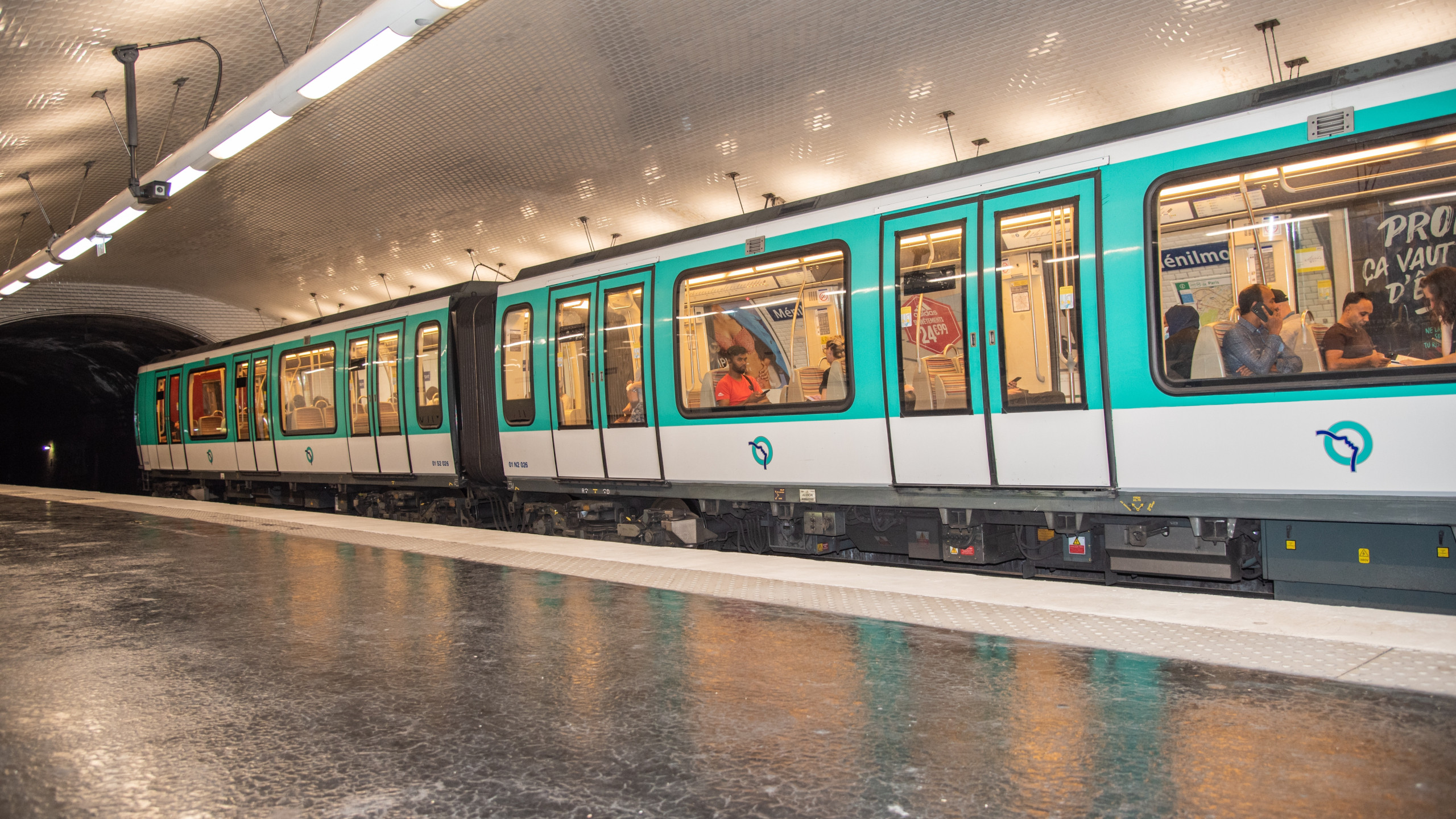 © Shutterstock - Des travaux vont impacter fortement certaines lignes des transports franciliens la semaine du 23 au 29 juin. Tour d’horizon.