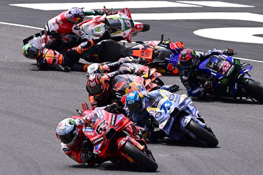 Deux chutes en deux courses pour Johann Zarco au Mugello.