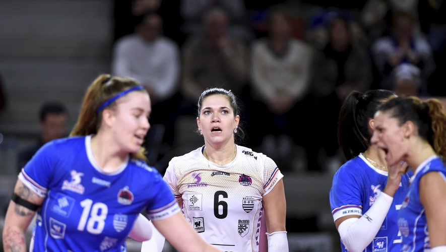 Volley-ball : Manon Bernard s’en va, Sara Romati fait son retour aux Angels