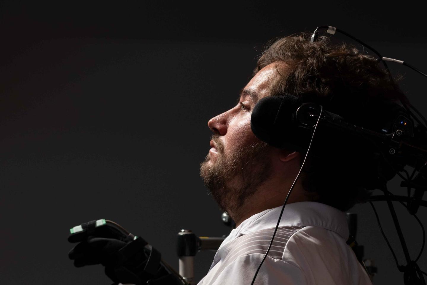 « Dans le meilleur des cas, les neurotechnologies servent à accroître votre autonomie, dans le pire, à tenter de vous contrôler »