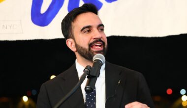 À New York, Zohran Mamdani remporte la primaire démocrate pour la mairie après une campagne sensation