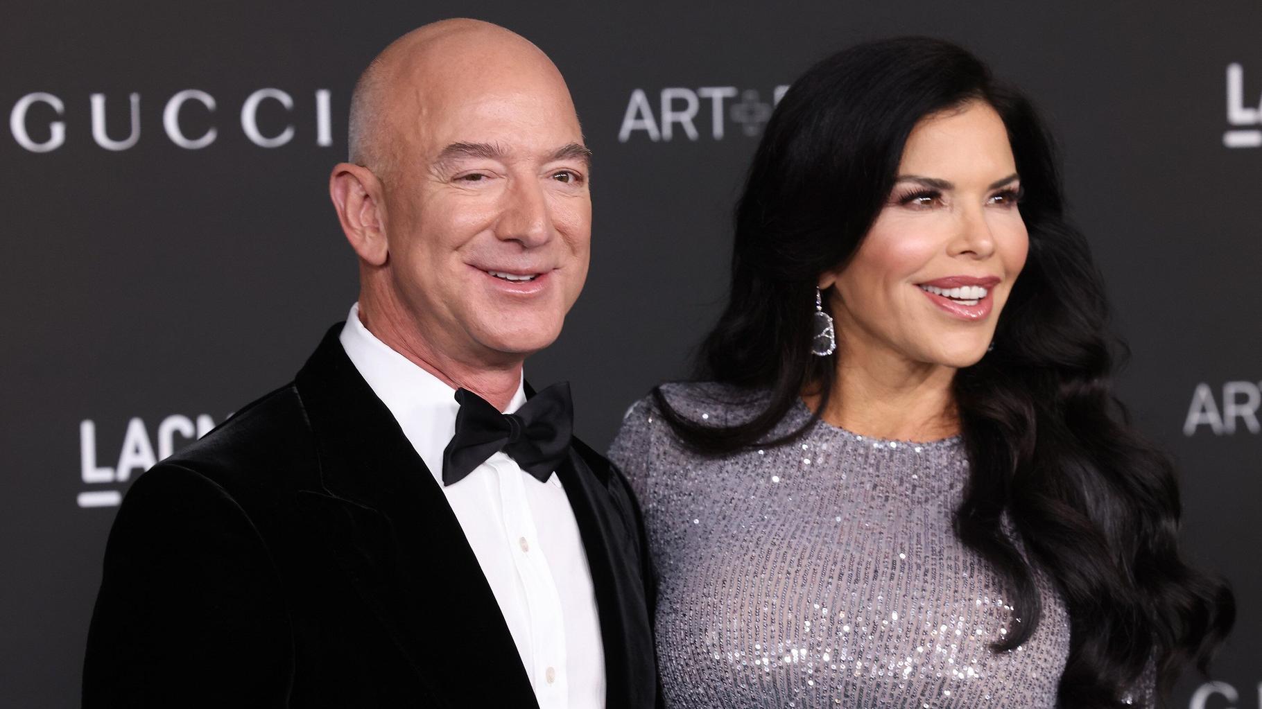 Jeff Bezos change les plans de son mariage à Venise à cause... de crocodiles gonflables