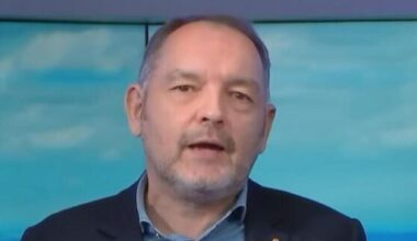 Canal+ va devoir réintégrer Stéphane Guy, commentateur phare renvoyé en 2020
