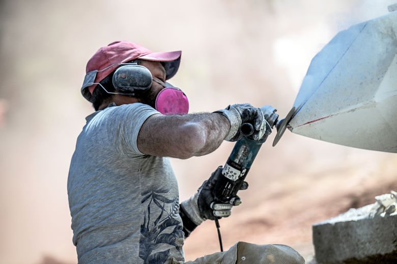 Le plaisir de sculpter et d’élaborer de nouvelles créations.