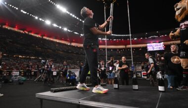 Toulouse – UBB. Top 14 – "Des gens nous manquent, on a connu des drames forts autour de nous" : Ugo Mola, ému au coup de sifflet final