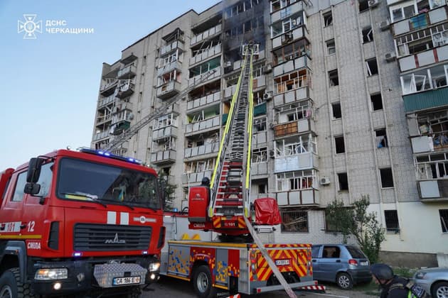 plusieurs blessés en Ukraine dans l'attaque russe aérienne "la plus massive" depuis le début de la guerre