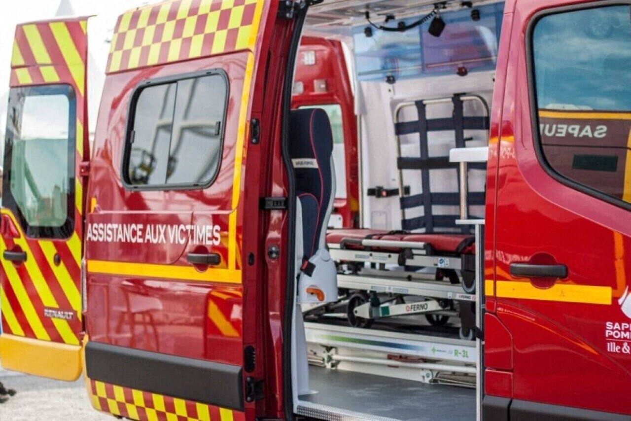 quatre blessés, dont deux jeunes enfants, transportés à l'hôpital