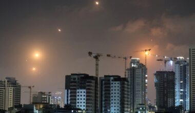 EN DIRECT - Conflit Israël-Iran : Téhéran lance une nouvelle attaque de missiles contre l'État hébreu, l'alerte est passée - RTL.fr