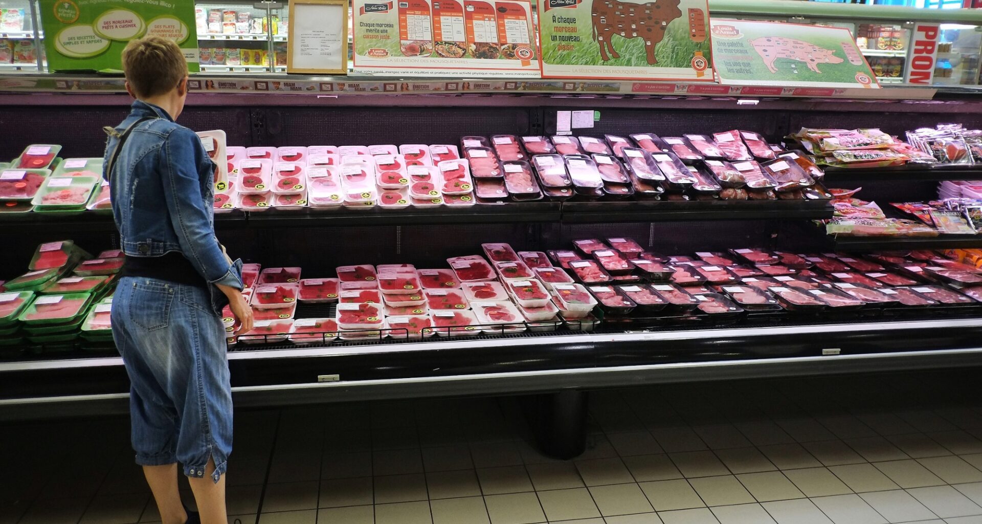 Les infos de 18h - "Elle hurlait de douleur" : la mère d'une fille victime d'intoxication alimentaire dans l'Aisne témoigne sur RTL