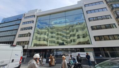 malgré le télétravail, Paris et La Défense continuent d'attirer les entreprises