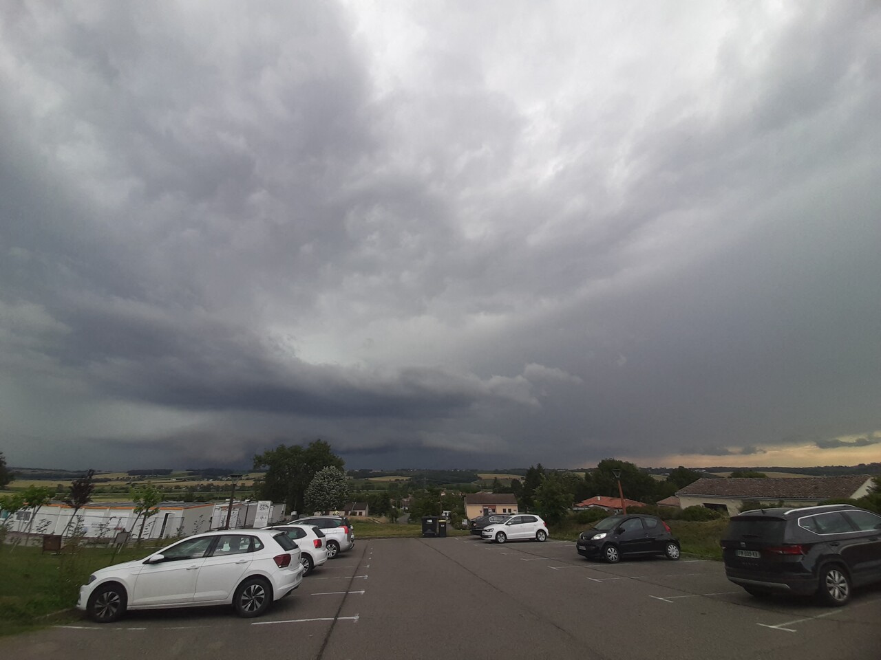 Météo France alerte encore sur des orages possibles dans le secteur de la vallée de la Garonne samedi