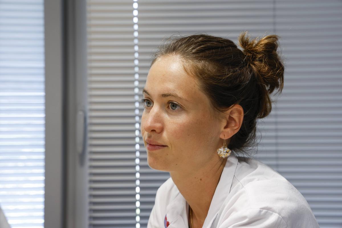 « Elles n’en parlent pas, alors qu’elles ne dorment pas, ont mal, se sentent tristes ou déstabilisées… », témoigne le docteur Lea Lugbull.
