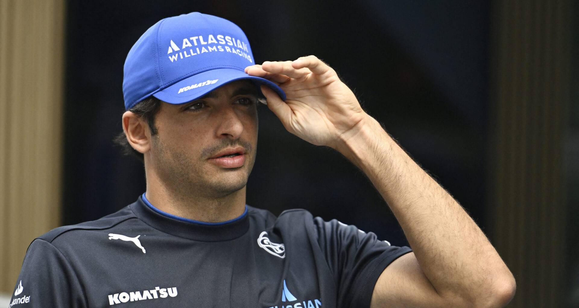 Carlos Sainz Accélère la Transformation du Circuit F1 de Madrid avec une Stratégie de Dépassement Audacieuse