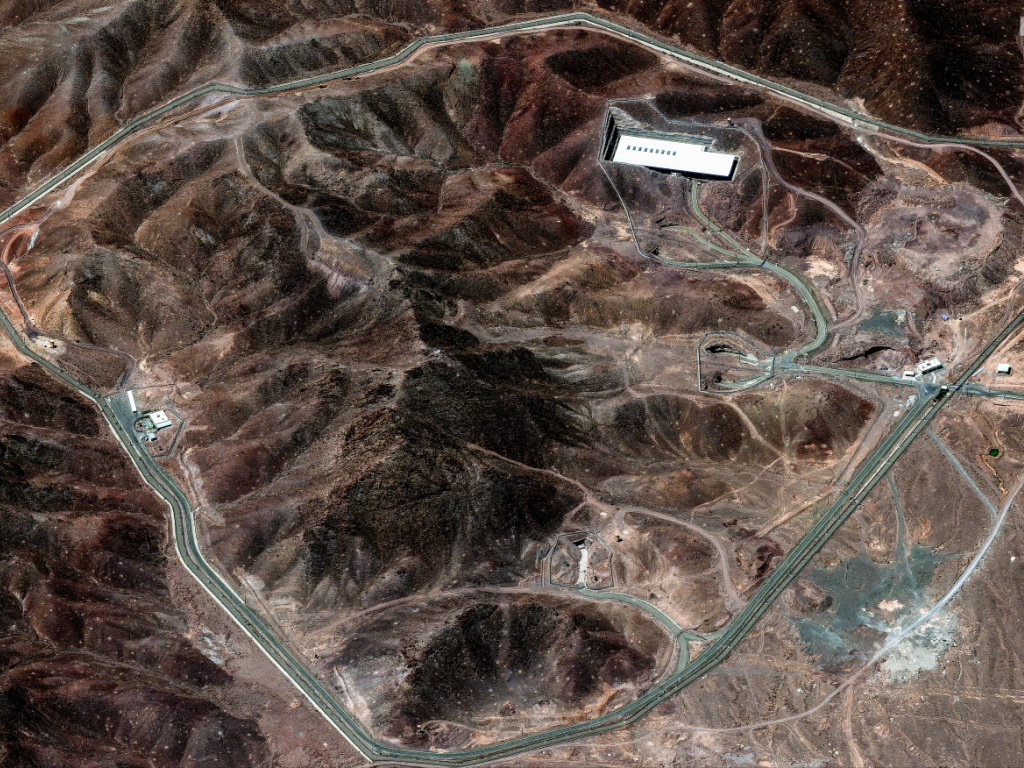 Iran: les USA ont attaqué trois sites nucléaires