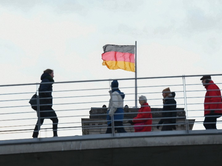 (Multimédia) Allemagne : les perspectives d'exportation s'assombrissent en raison des droits de douane imposés par les Etats-Unis (Institut ifo) - Xinhua