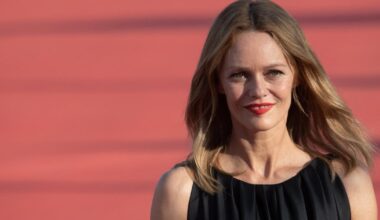 Vanessa Paradis de retour avec un nouveau titre, Bouquet Final, en écho à une rupture amoureuse