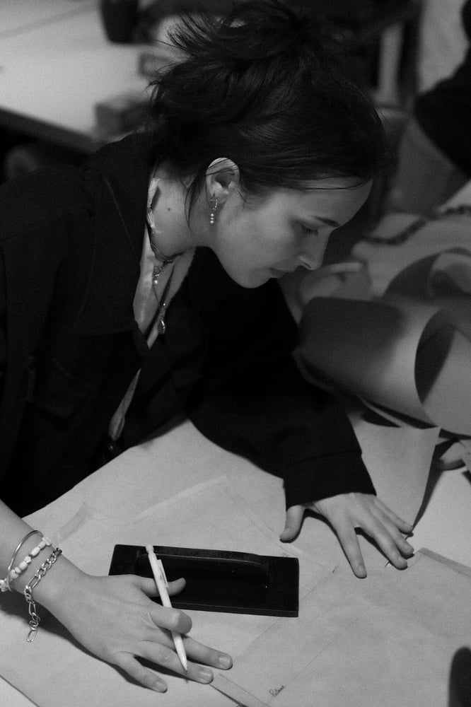 Les pièces M/SA sont fabriquées par les employés d'un atelier d'insertion dans le XIIIe arrondissement de Paris