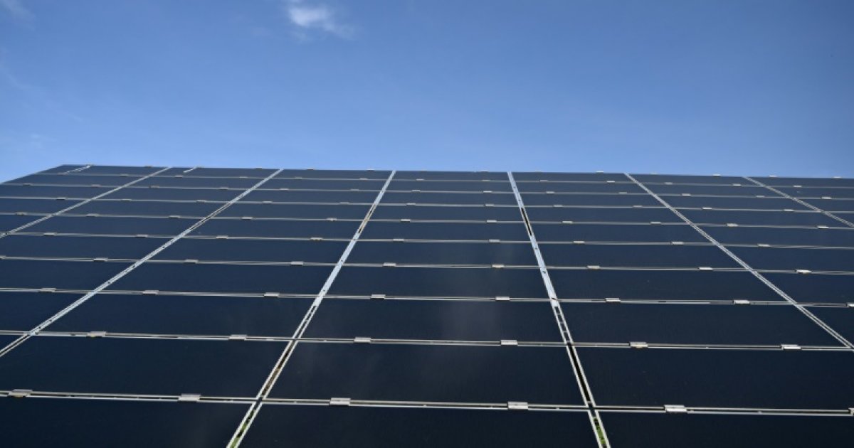 A l'Assemblée, un moratoire sur les éoliennes et panneaux solaires sème la zizanie : Actualités