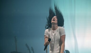 Royaume-Uni: Lorde donne le coup d'envoi du festival de Glastonbury avec un concert surprise : Actualités